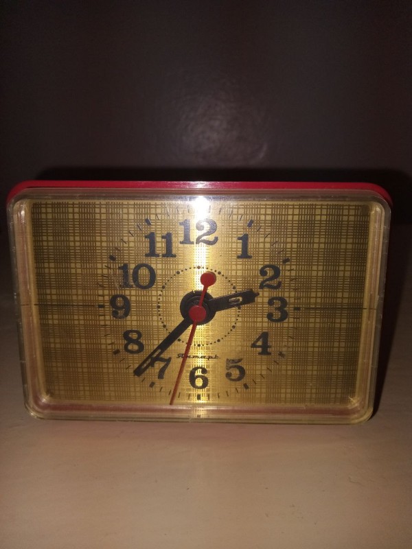 Будильник механічний "Янтарь"