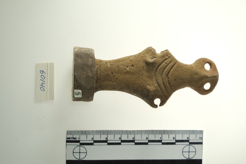 Глиняна статуетка