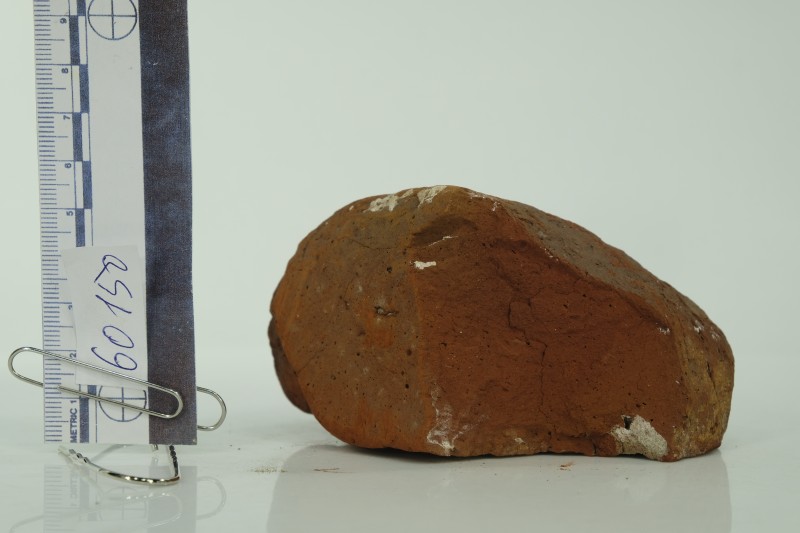 Шматок червоної фарби