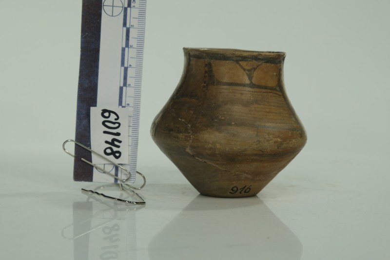 Біконічна посудина