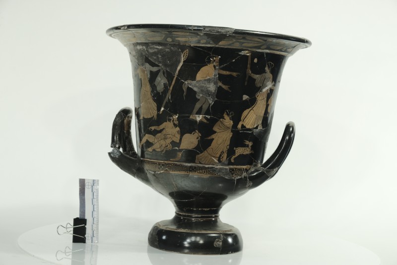 Кратер червонофігурний