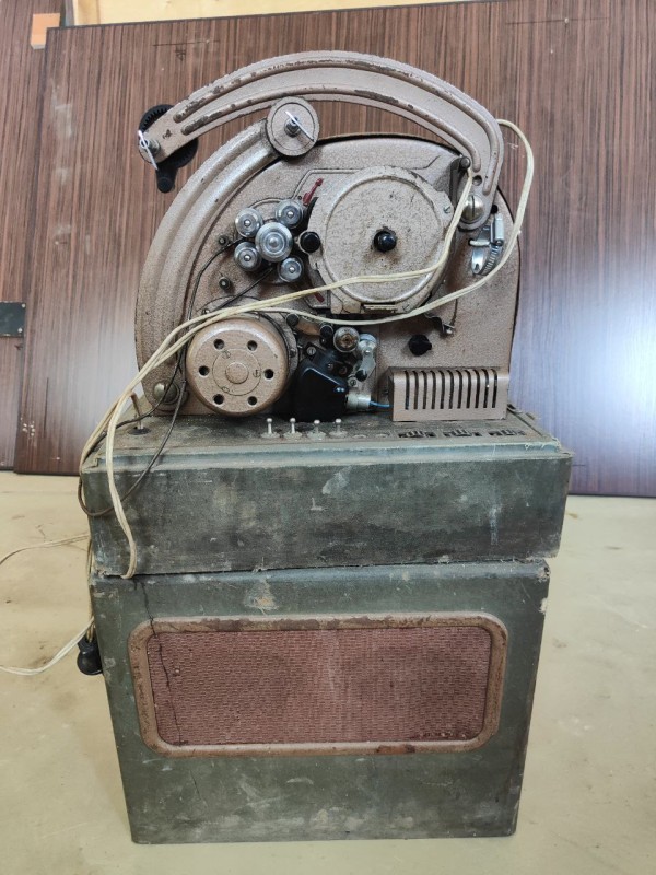 Фільмопроектор 16КПЗЛ-3