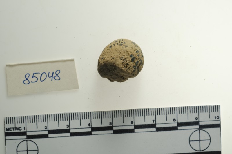 Фрагмент антропоморфної статуетки