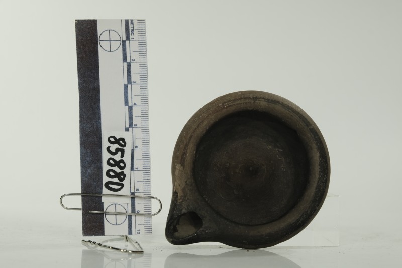 Світильник іонійський круглої форми