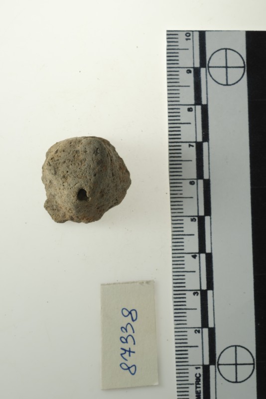 Фрагмент стінки посудини з зооморфним наліпом