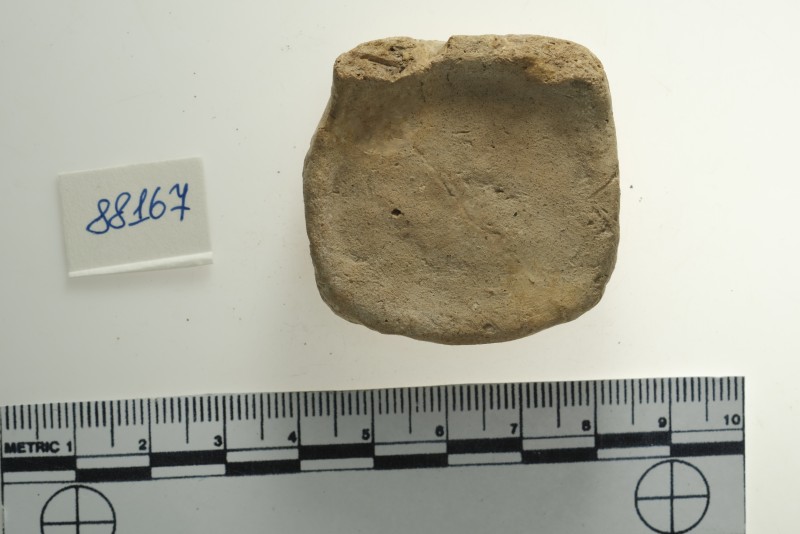 Стільчик-трон