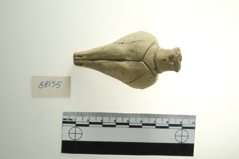 Жіноча статуетка