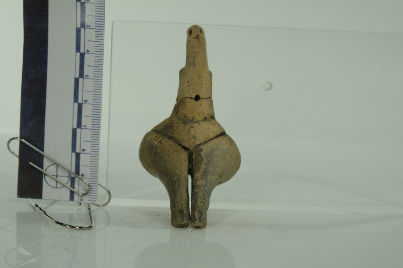 Жіноча статуетка