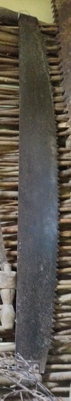 Пилка поперечна дворучна.