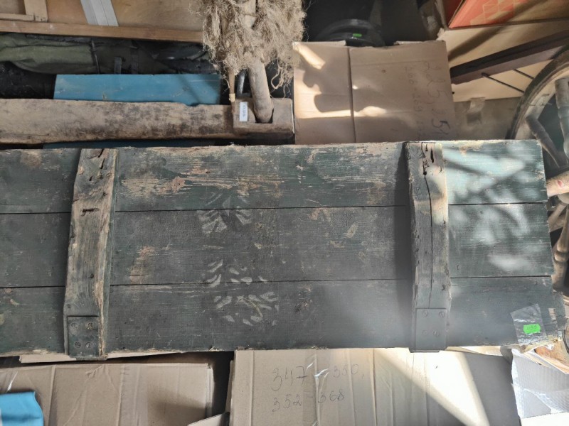 Дерев*яний ящик для снарядів