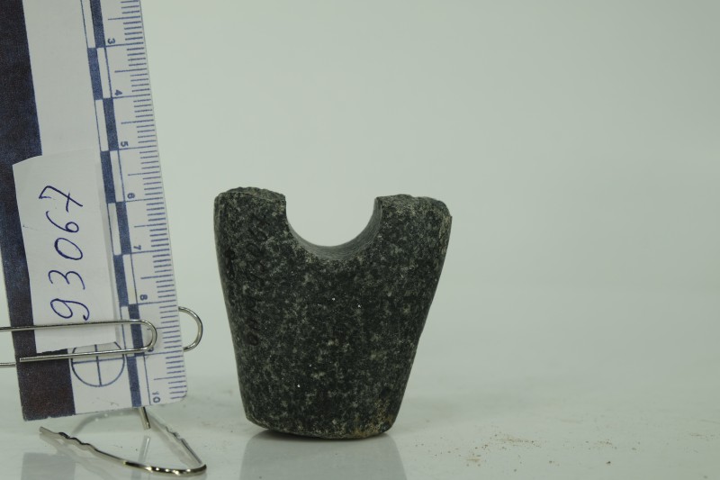 Кам'яна сокира-молот