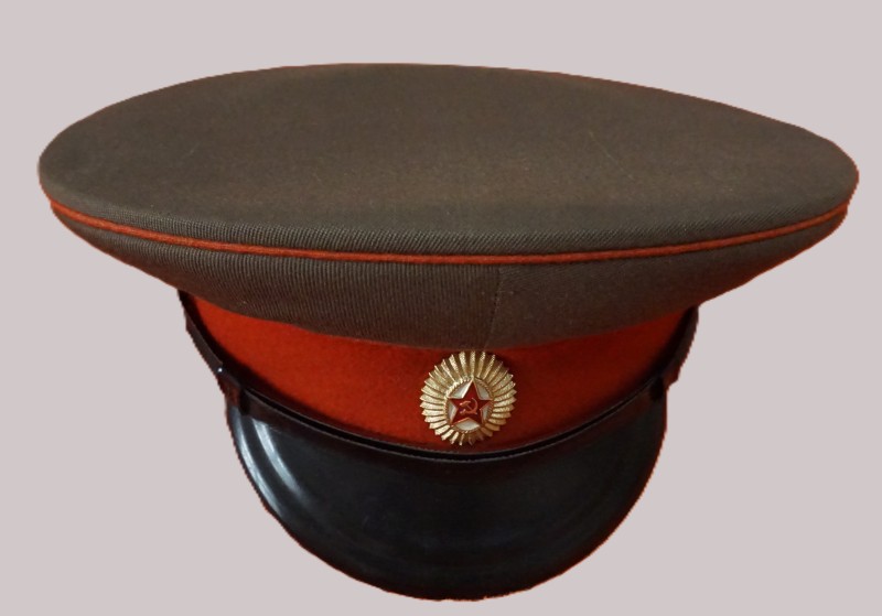 Кашкет офіцерський