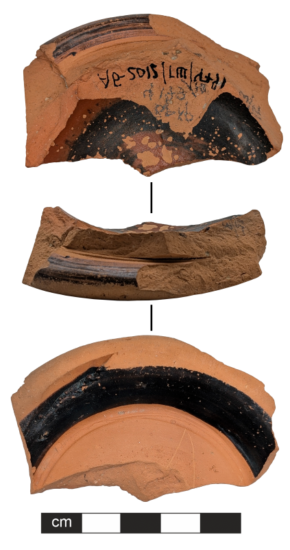 Фрагмент графіто на денці аттичної чорнолакової посудини відкритої форми