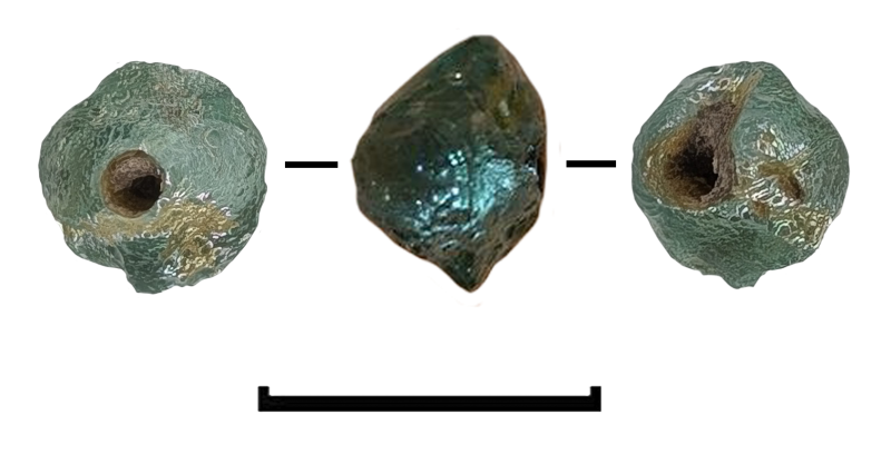 Намистина скляна