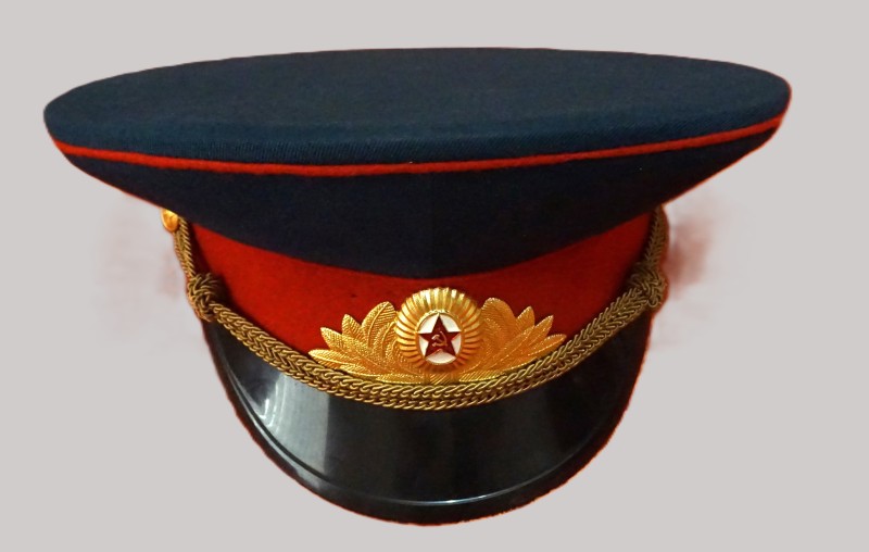 Кашкет парадний загальновійськовий офіцера радянської армії