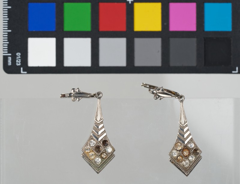 Сережки жіночі