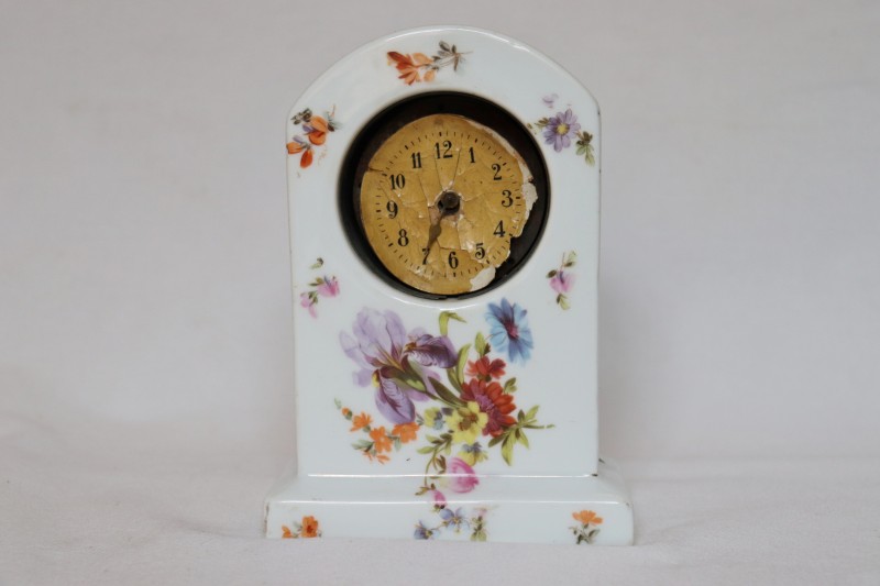 Годинник настільний