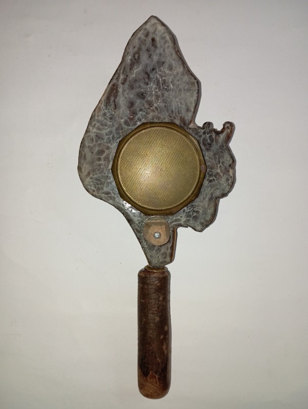 Д. Ігнатов. Різьба по дереву. Східне дзеркало