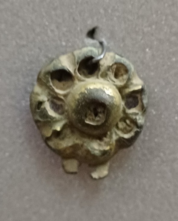 Прикраса жіноча, бронзова