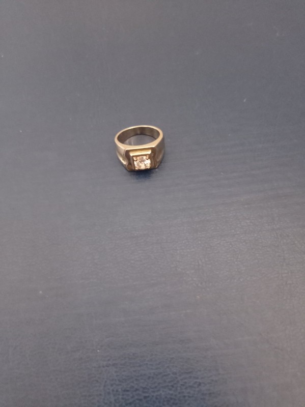 Перстень "Печатка з камінцем"