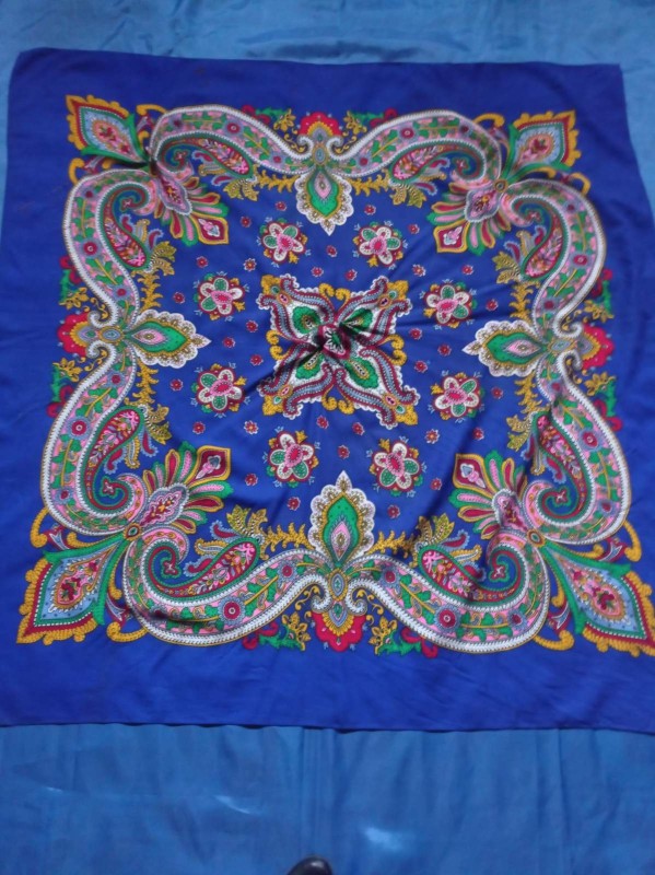 Хустина синя з орнаментом