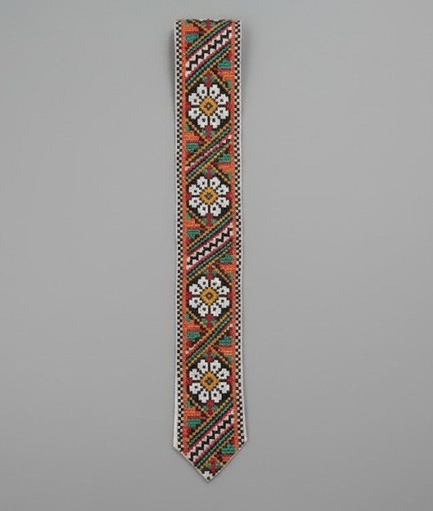 Краватка. Вишивка.