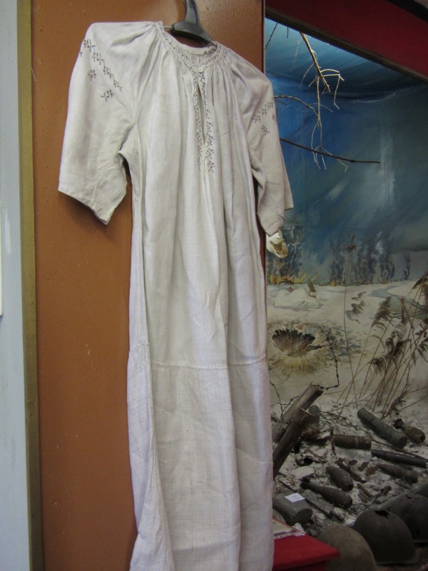 Сорочка жіноча з коротким рукавом