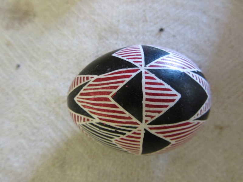 Писанка "Клиновидні виступи"