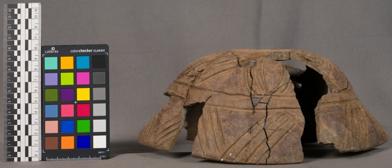 Фрагмент трипільського посуду -3906