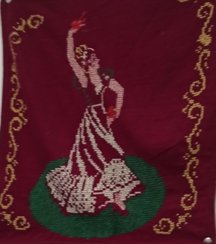 Серветка вишивана "Кармен".