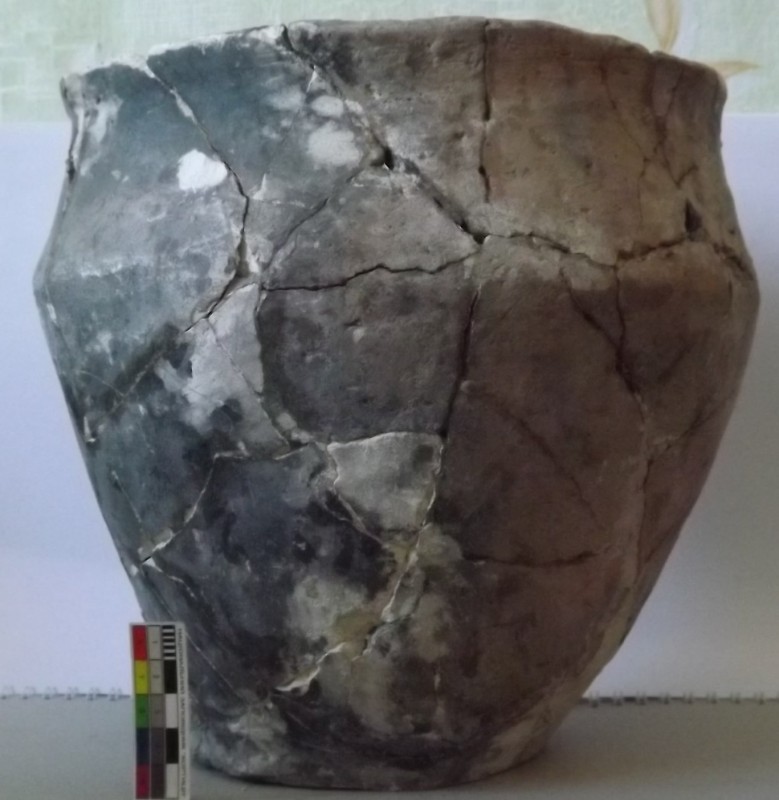 Посудина ліпна – горщик