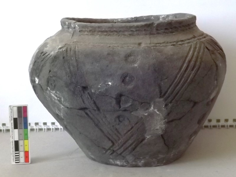 Посудина ліпна – горщик