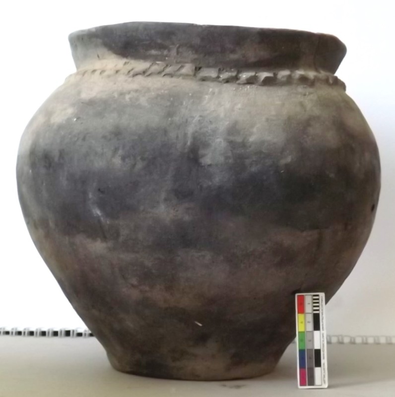 Посудина ліпна – горщик