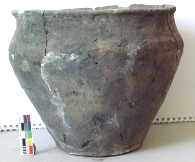 Посудина ліпна – горщик