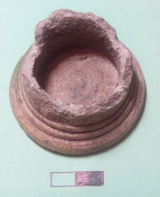 Фрагмент дна зі стінкою від горщика з вузьким дном