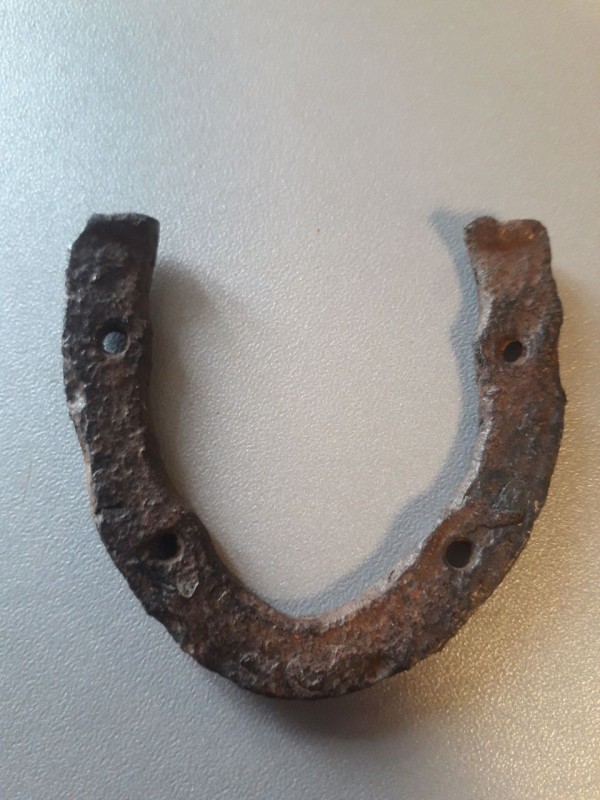 Набійка на каблук металева