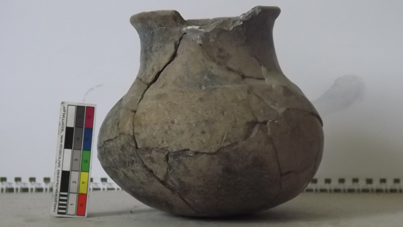 Посудина ліпна – кубок (?)