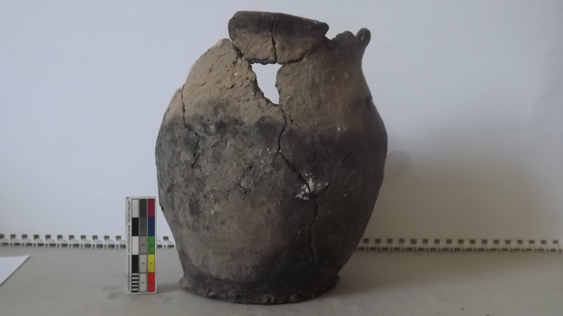 Посудина ліпна – горщик