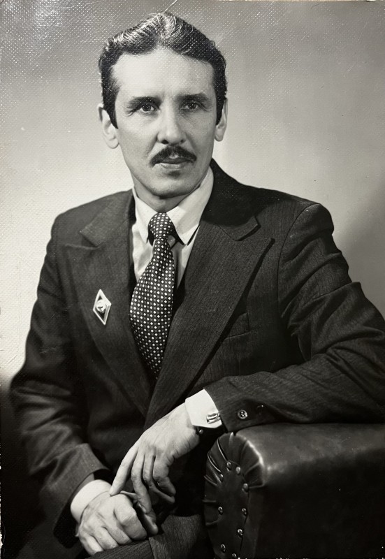 Фото. Калько Володимир Михайлович - ободівчанин, член Союзу журналістів республіки Казахстан, 1981 рік