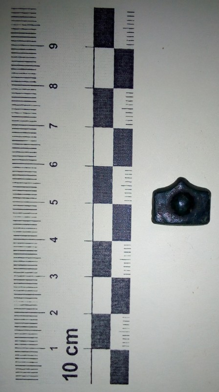 Матриця-пуансон у вигляді щитка прямокутної форми