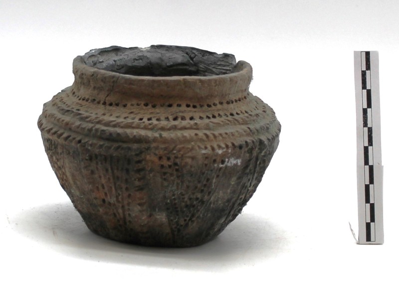 Посудина ліпна –горщик