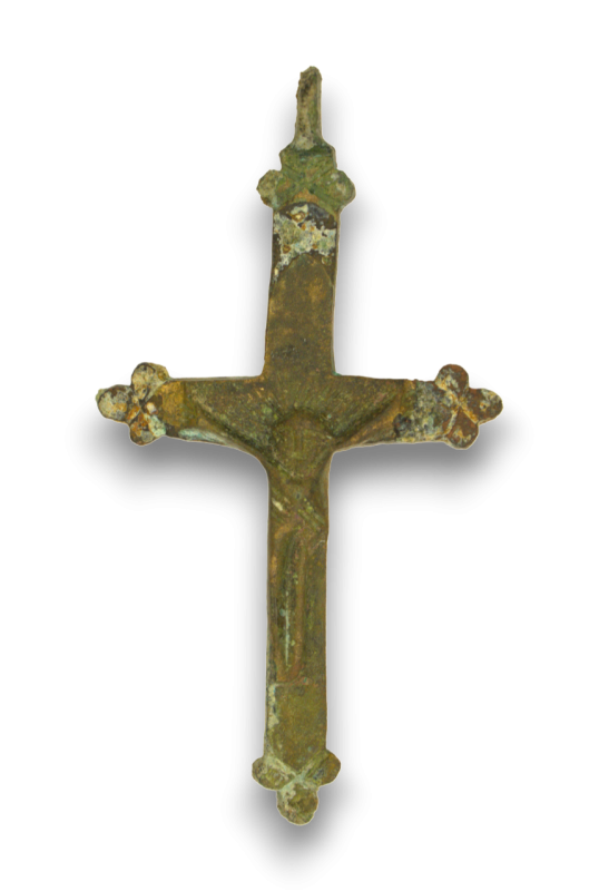 Натільний хрест із розп’яттям XVII – XVIII ст.