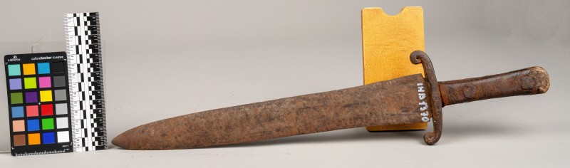 Меч невизначеного періоду