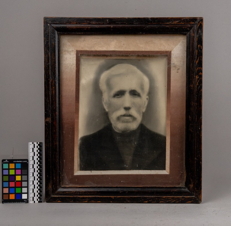 Портрет під склом Єнакієва Степана