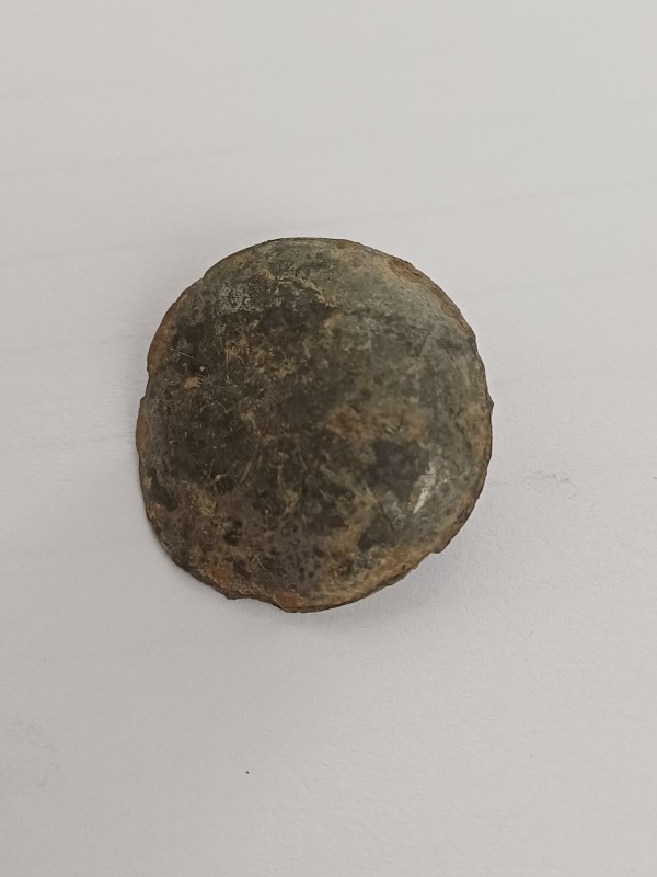 Гудзик круглий