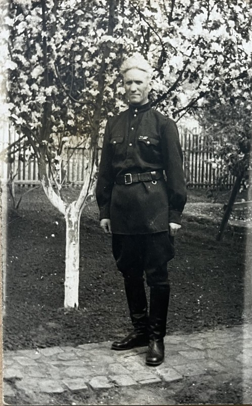 Фото. Гуньков Іван Якович - котовець-комунар, 1959 рік