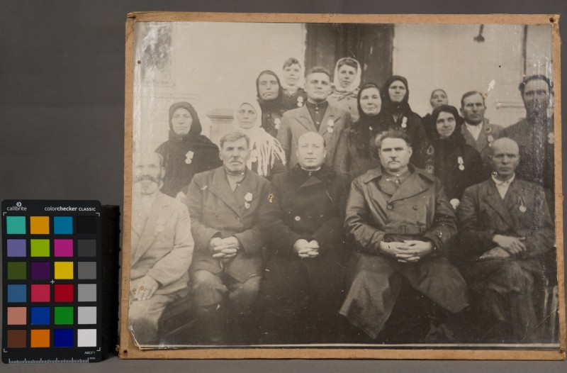 Фото. Група нагороджених працівників  сільського господарства Балтщини.