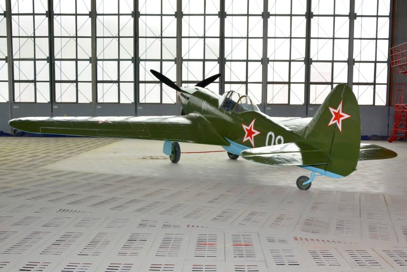 Макет одномоторного винищувача Як-3