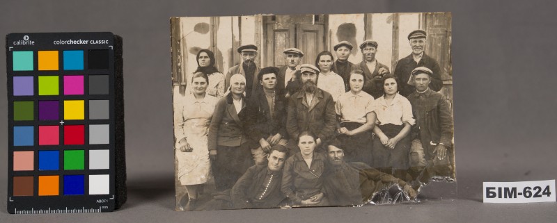 Фото. Колгоспники колгоспу ім.Леніна.