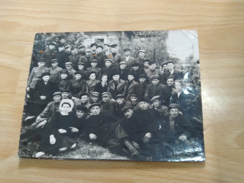 Фотографія "Зібрання сільських спеціалістів при райкомі у Висоцьку 18.05.1952 р. "